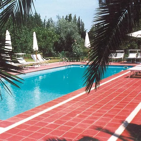 아파트 Sleeps 4 Pool Wifi T763649 Marconia