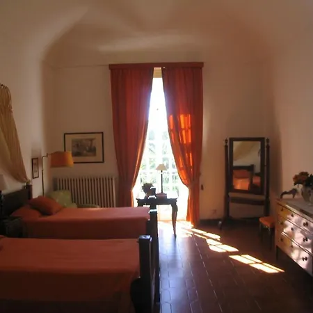 아파트 Sleeps 4 Pool Wifi T763649 *